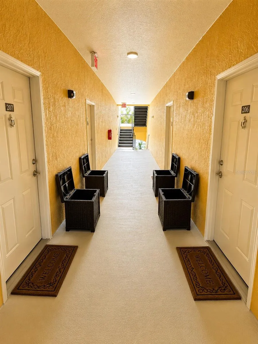 8848 VILLA VIEW CIRCLE #207 Orlando, FL 32821