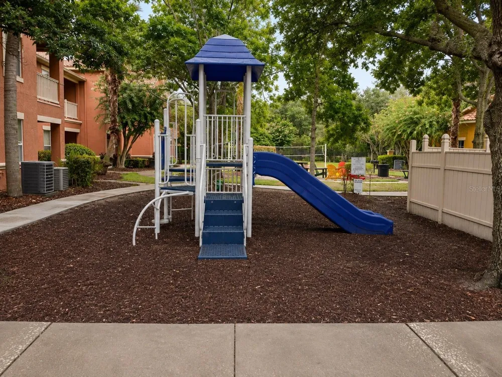8848 VILLA VIEW CIRCLE #207 Orlando, FL 32821