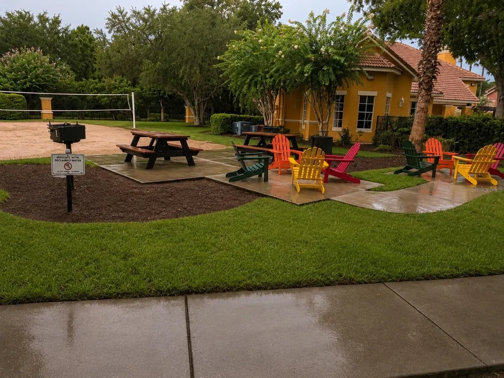 8848 VILLA VIEW CIRCLE #207 Orlando, FL 32821