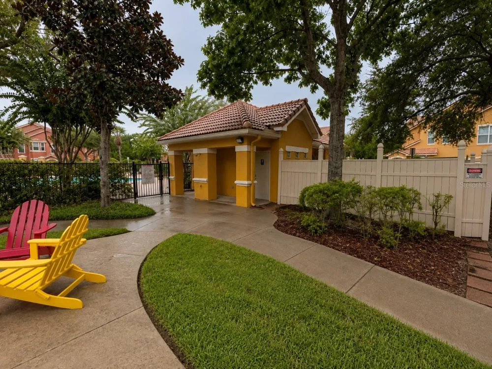 8848 VILLA VIEW CIRCLE #207 Orlando, FL 32821