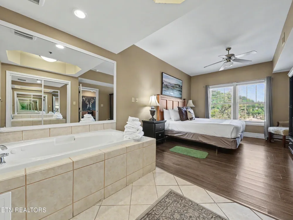215 Woliss Lane #303 Gatlinburg, TN 37738