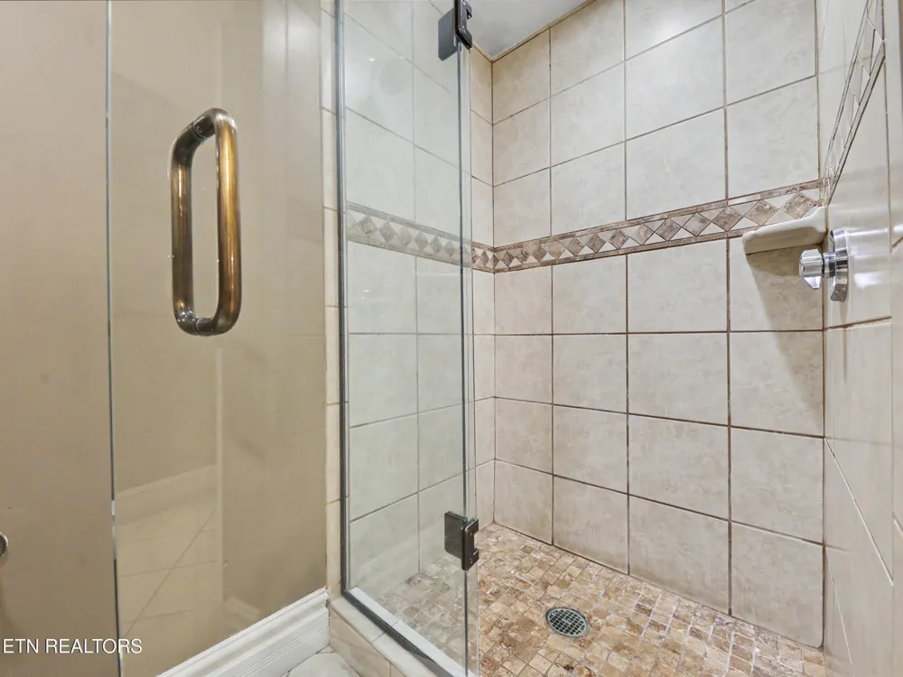 215 Woliss Lane #303 Gatlinburg, TN 37738