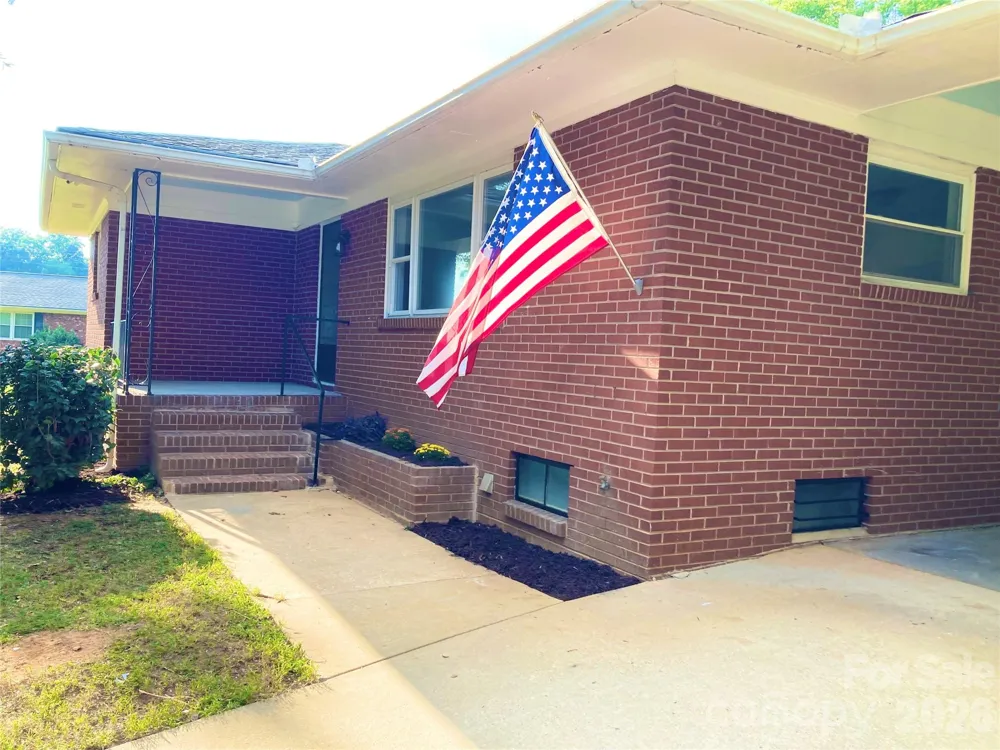 106 Hawkinstown Road Salisbury, NC 28144