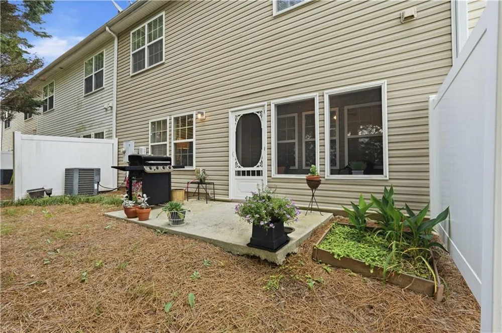 119 Riley Circle Dawsonville, GA 30534