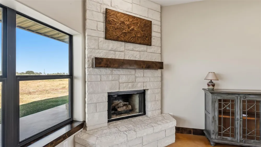 7220 Goehring Road Ledbetter, TX 78946