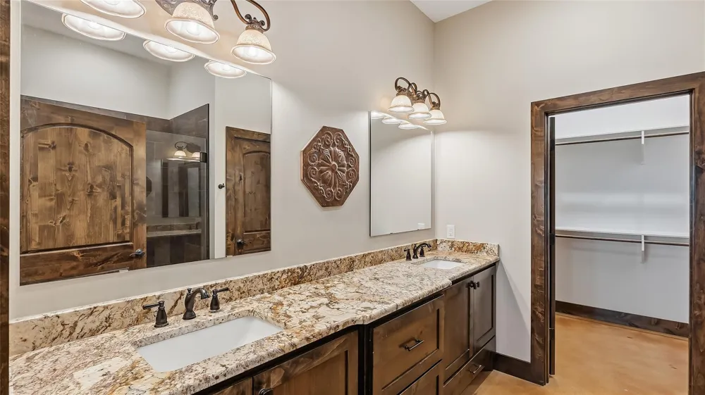 7220 Goehring Road Ledbetter, TX 78946