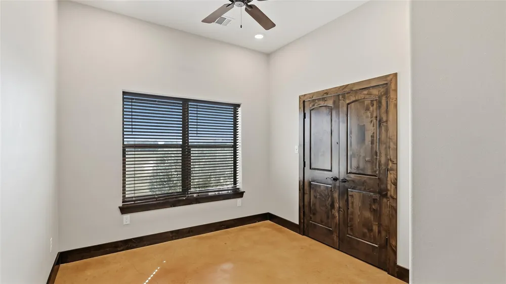 7220 Goehring Road Ledbetter, TX 78946