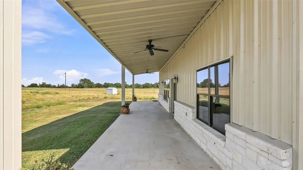 7220 Goehring Road Ledbetter, TX 78946