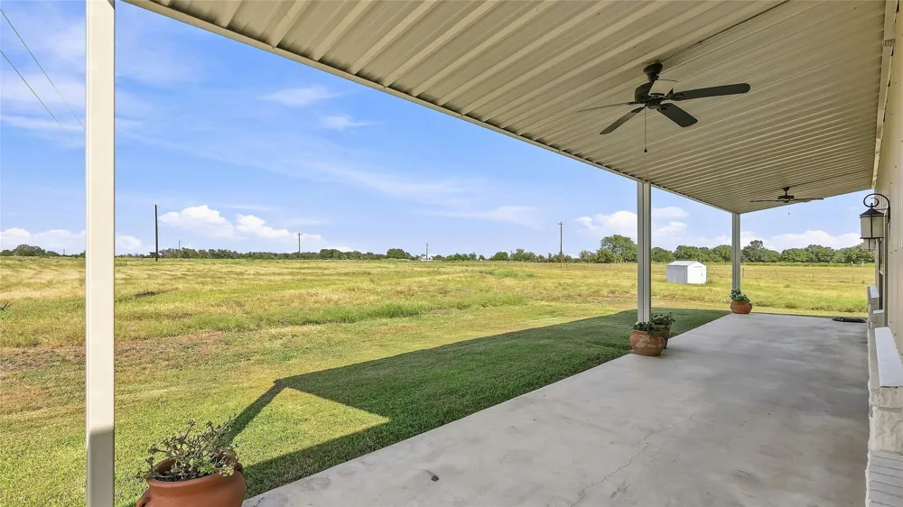7220 Goehring Road Ledbetter, TX 78946