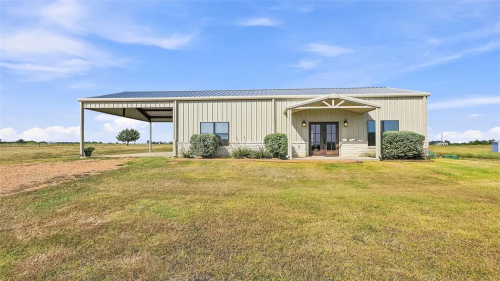 7220 Goehring Road Ledbetter, TX 78946