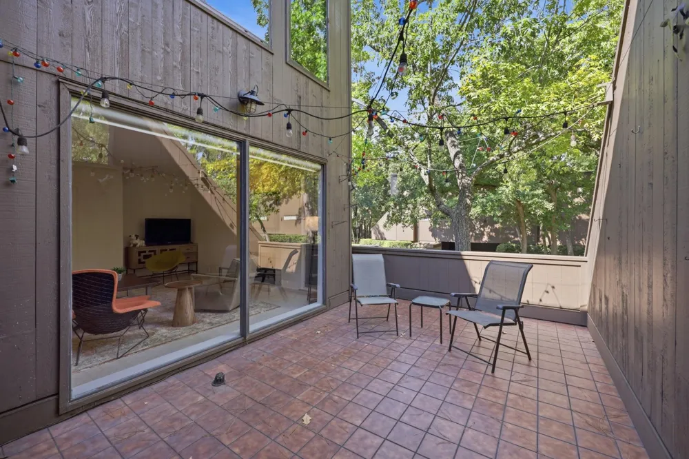 119 Litchfield Lane Houston, TX 77024