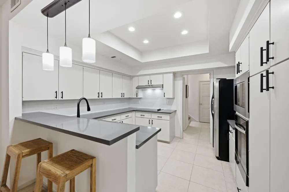 119 Litchfield Lane Houston, TX 77024