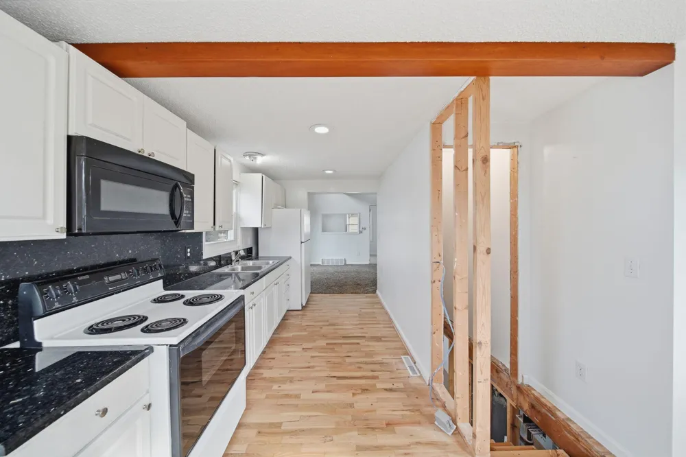 124 Cooks Landing Michigan Center, MI 49254