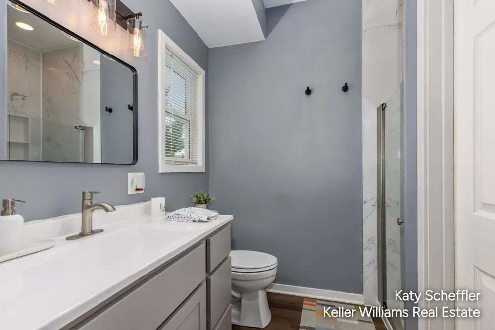 2551 Cedar Lake Drive Jenison, MI 49428