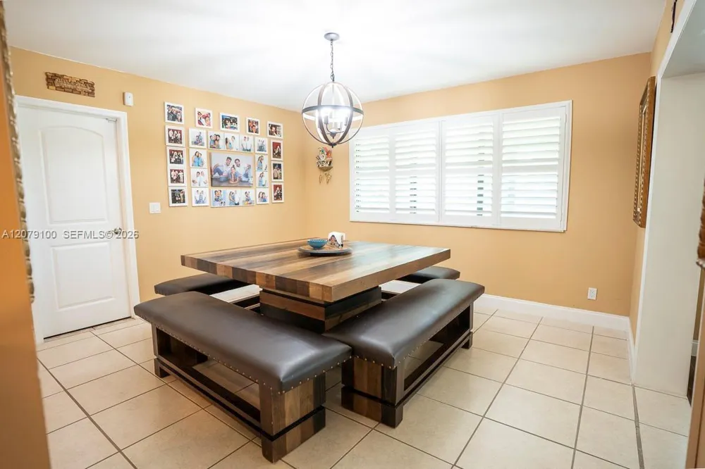 4301 Adams St Hollywood, FL 33021