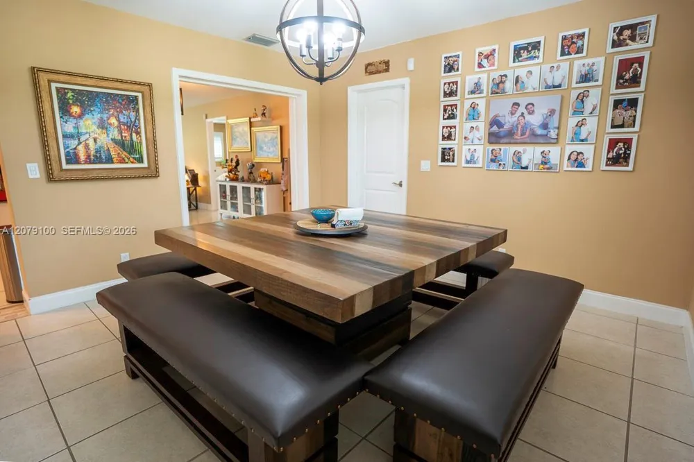 4301 Adams St Hollywood, FL 33021