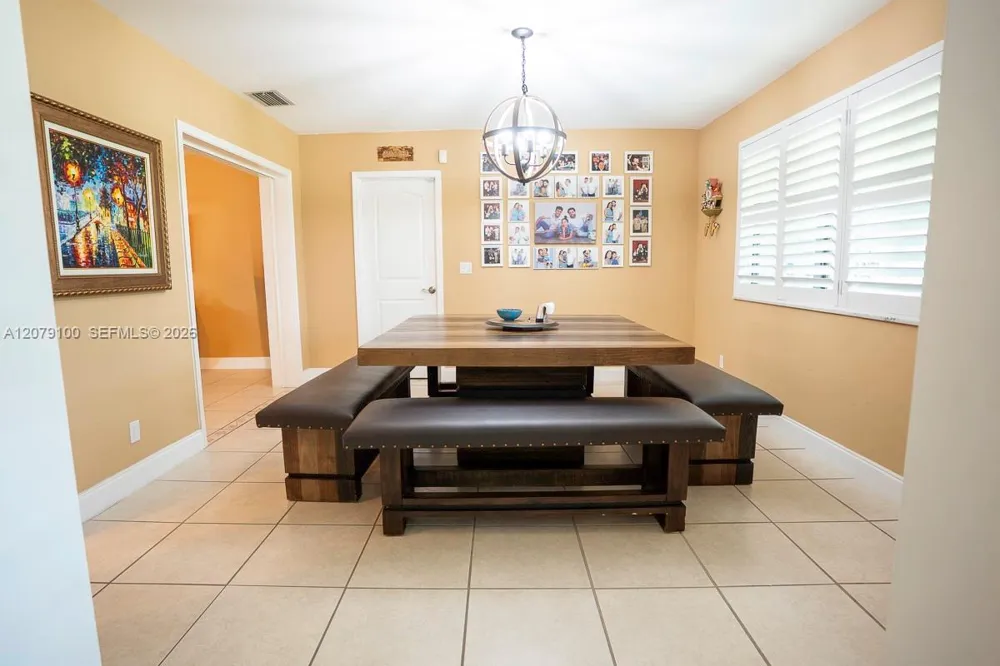 4301 Adams St Hollywood, FL 33021