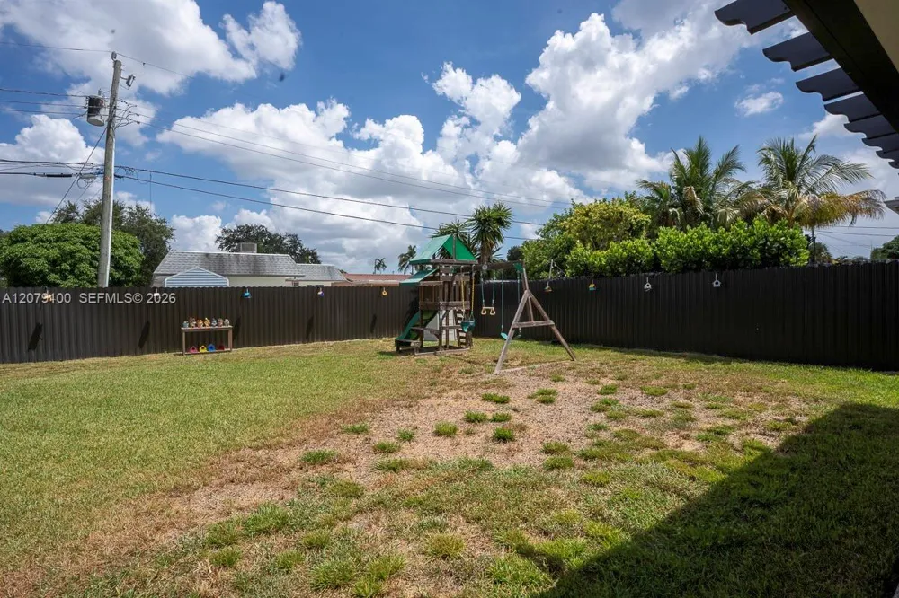 4301 Adams St Hollywood, FL 33021