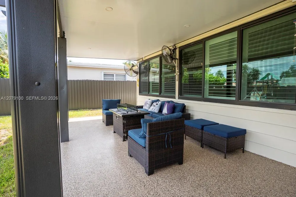 4301 Adams St Hollywood, FL 33021