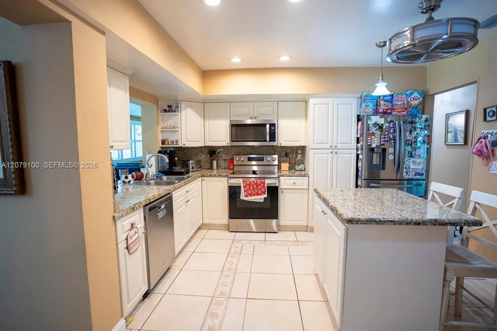 4301 Adams St Hollywood, FL 33021