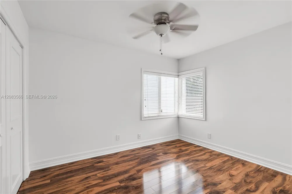 720 NE 17th Ter Fort Lauderdale, FL 33304