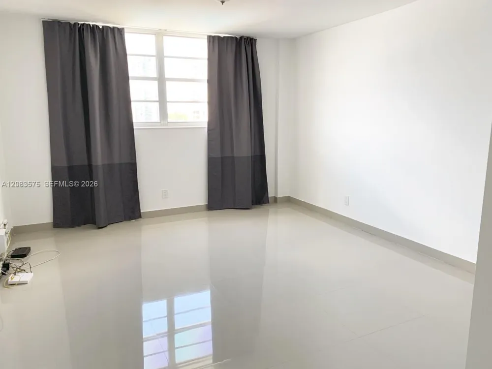 19390 Collins Ave #805 Sunny Isles Beach, FL 33160