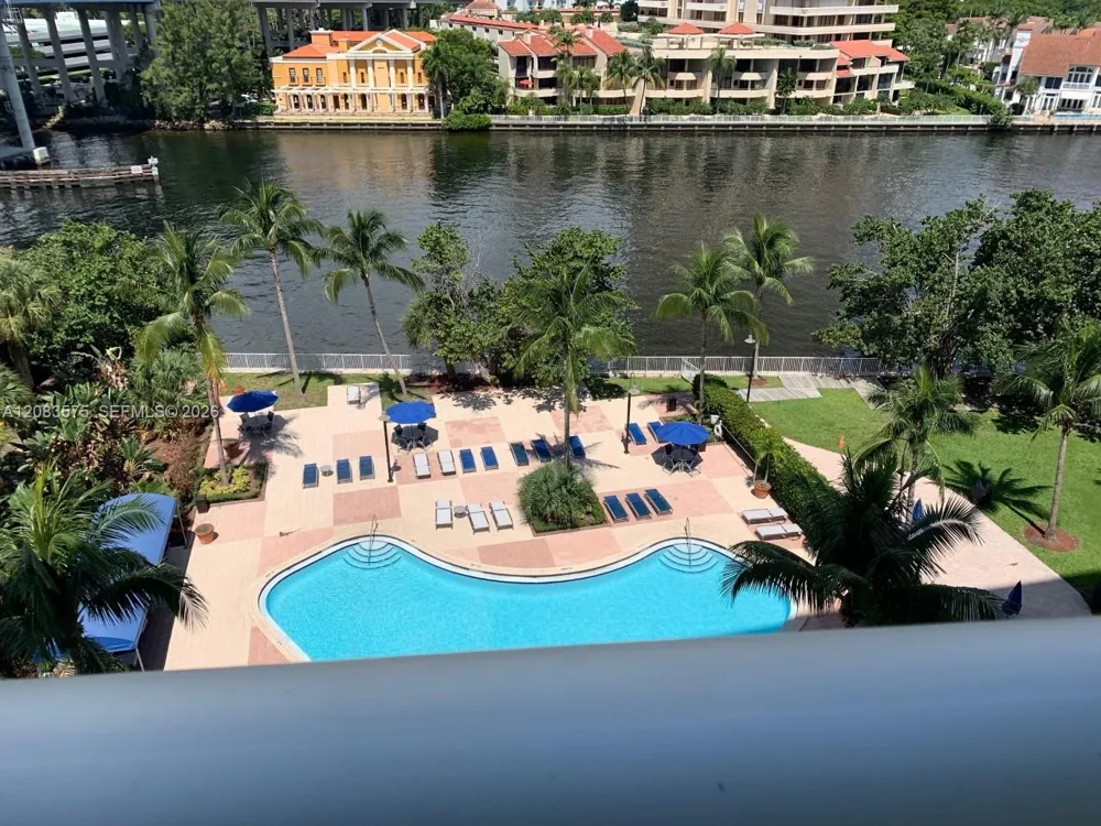 19390 Collins Ave #805 Sunny Isles Beach, FL 33160