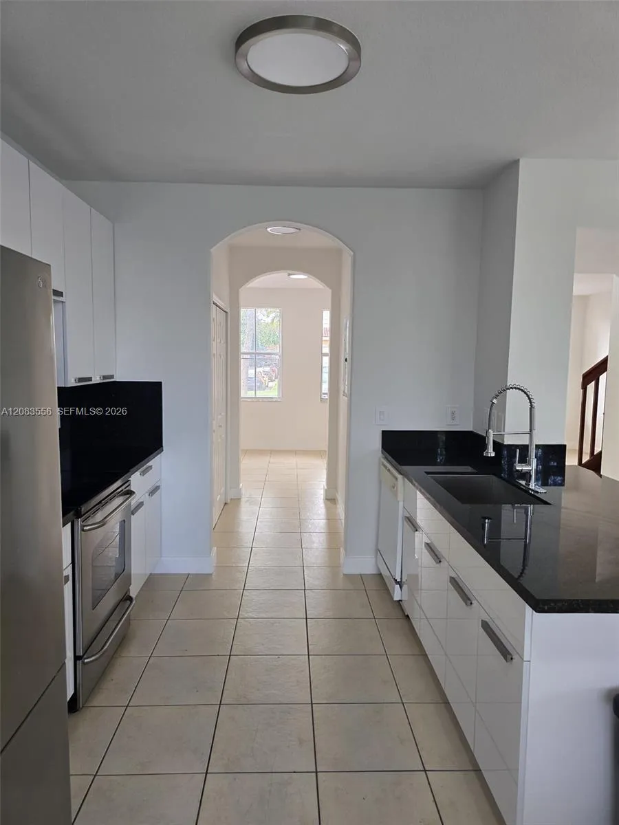 10824 SW 240th Ln Homestead, FL 33032