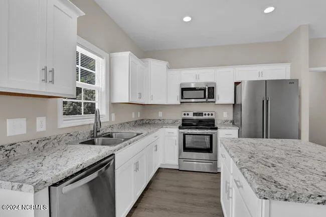 161 Everett Yopp Drive Sneads Ferry, NC 28460