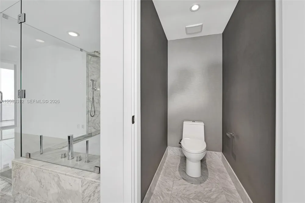 3131 NE 7th Ave #1806 Miami, FL 33137