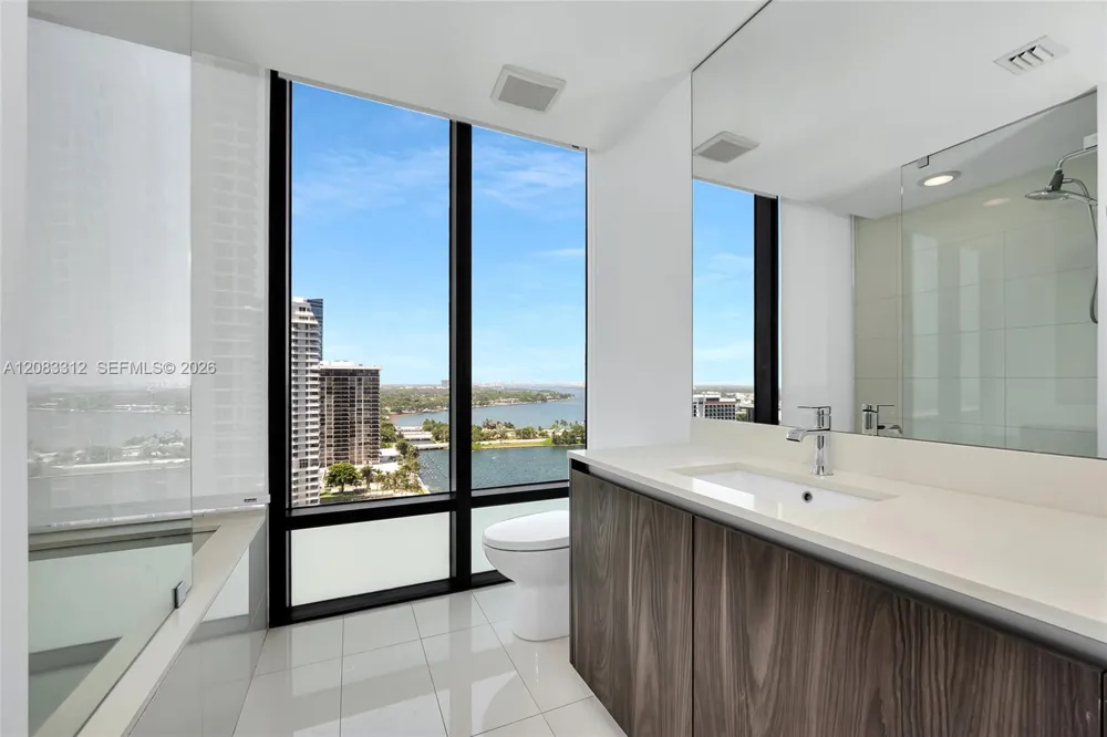 3131 NE 7th Ave #1806 Miami, FL 33137