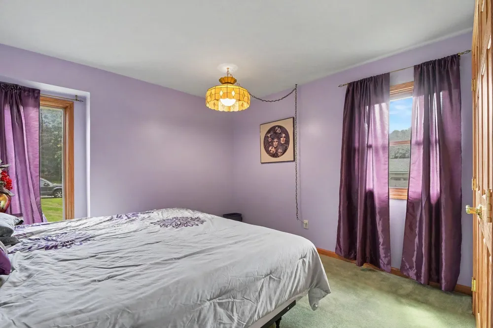 6933 Pine Edge Drive SE Caledonia Township, MI 49302