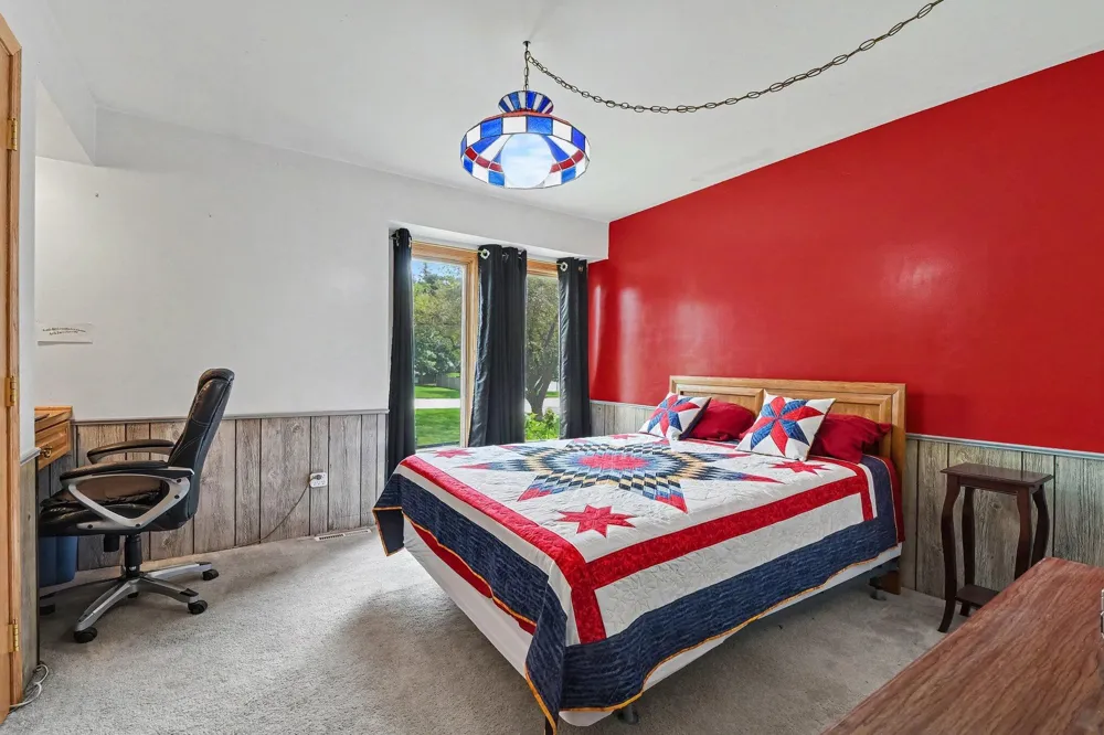 6933 Pine Edge Drive SE Caledonia Township, MI 49302