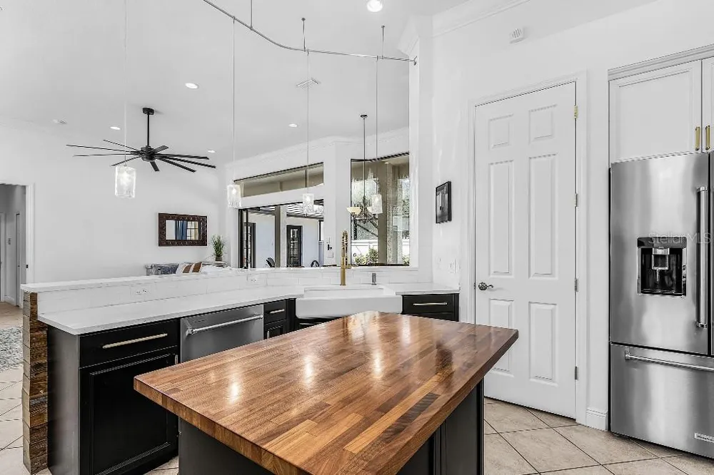 7184 WHITEMARSH CIRCLE Bradenton, FL 34202