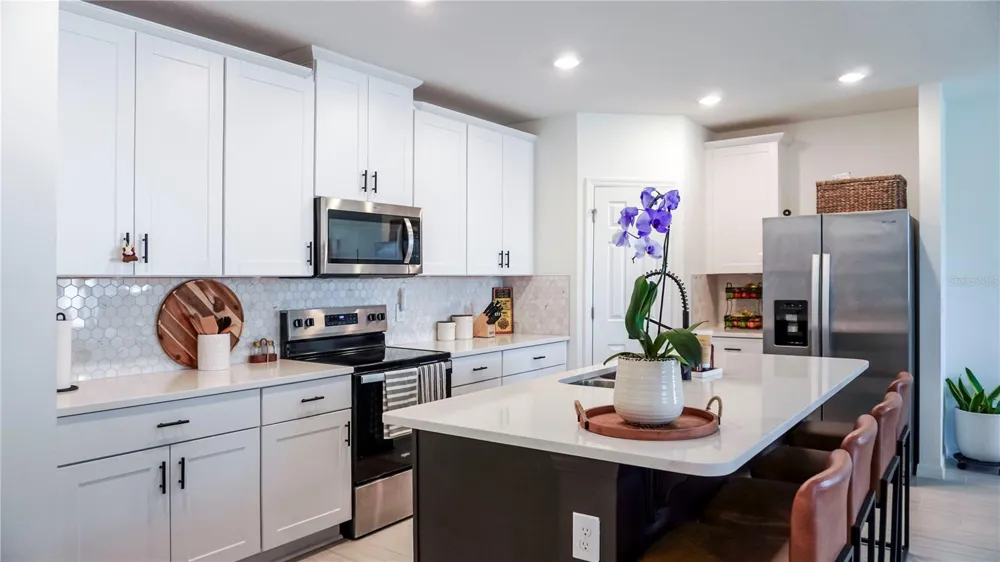 4498 PICKEREL WEED St Cloud, FL 34772
