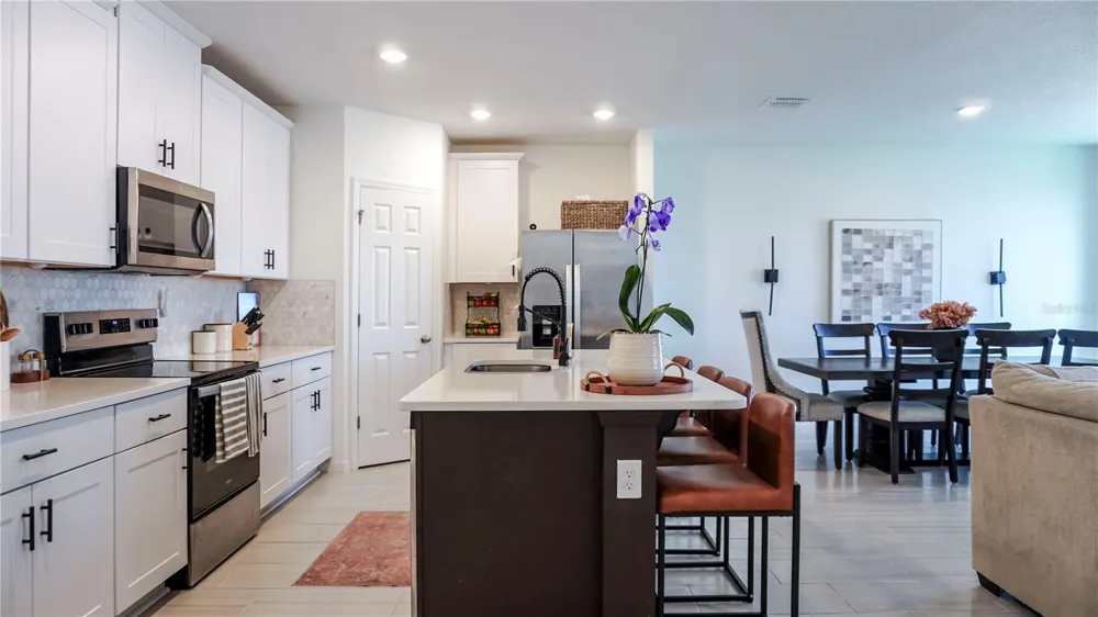 4498 PICKEREL WEED St Cloud, FL 34772