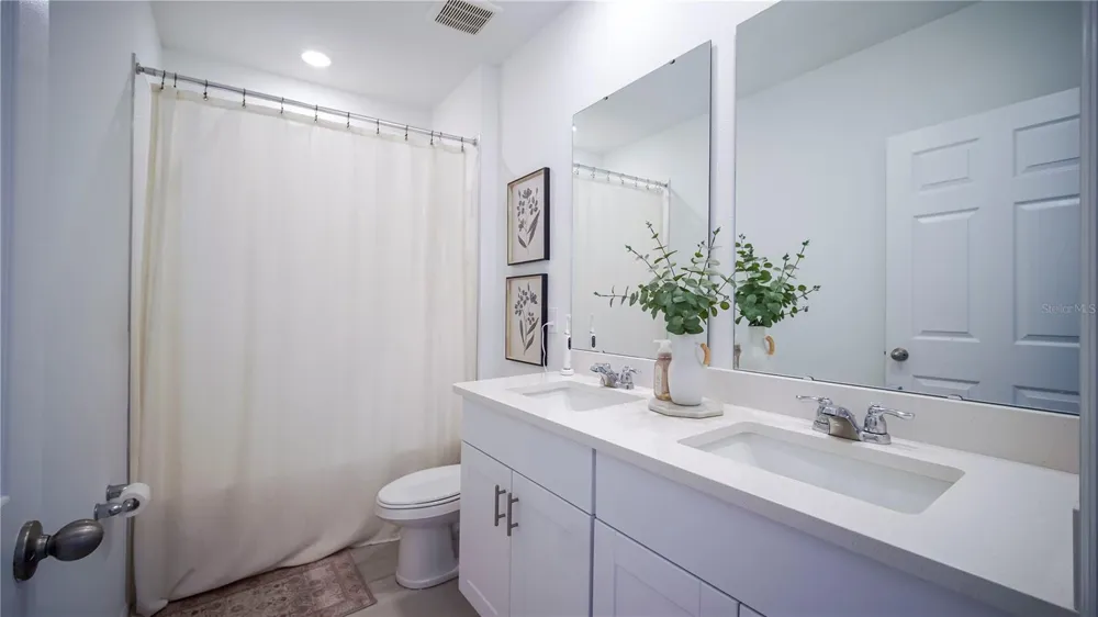 4498 PICKEREL WEED St Cloud, FL 34772