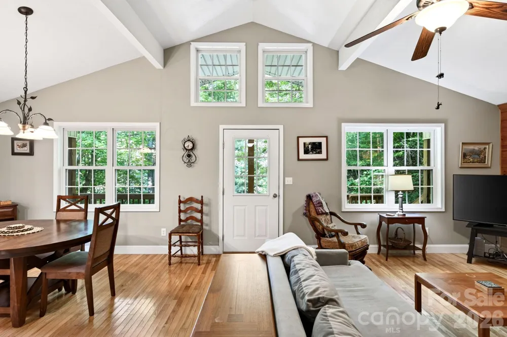 336 Hidden Creek Lane Burnsville, NC 28714