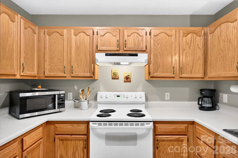 336 Hidden Creek Lane Burnsville, NC 28714