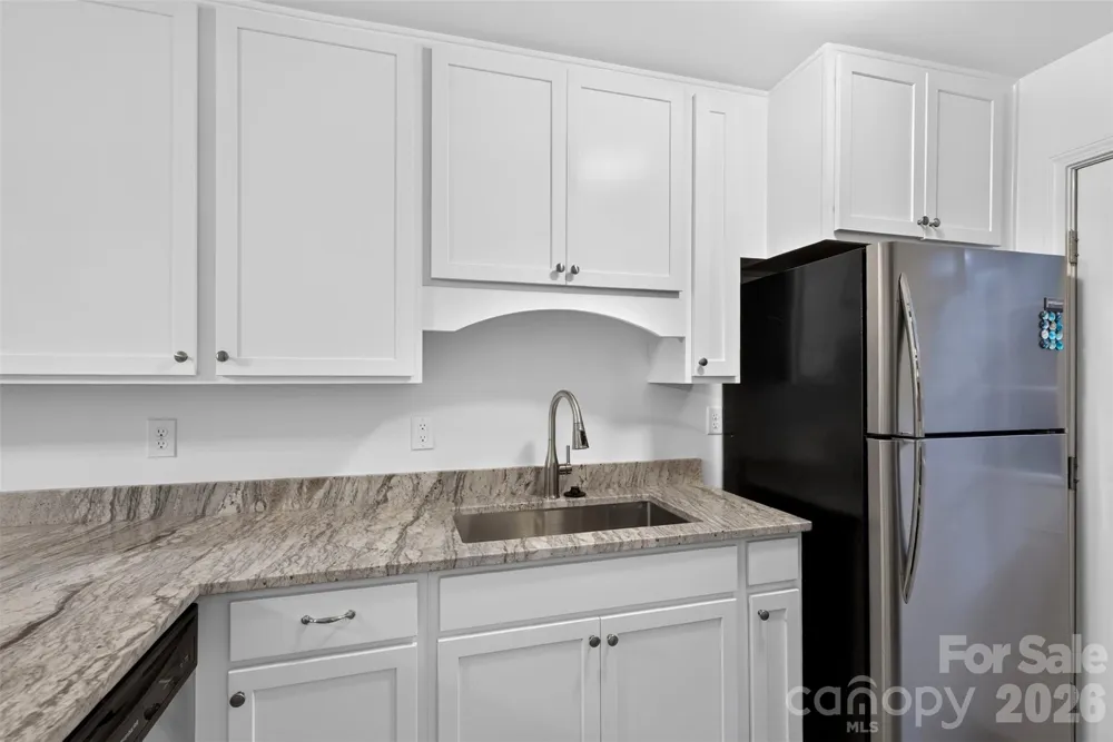 132 Colony Drive Arden, NC 28704