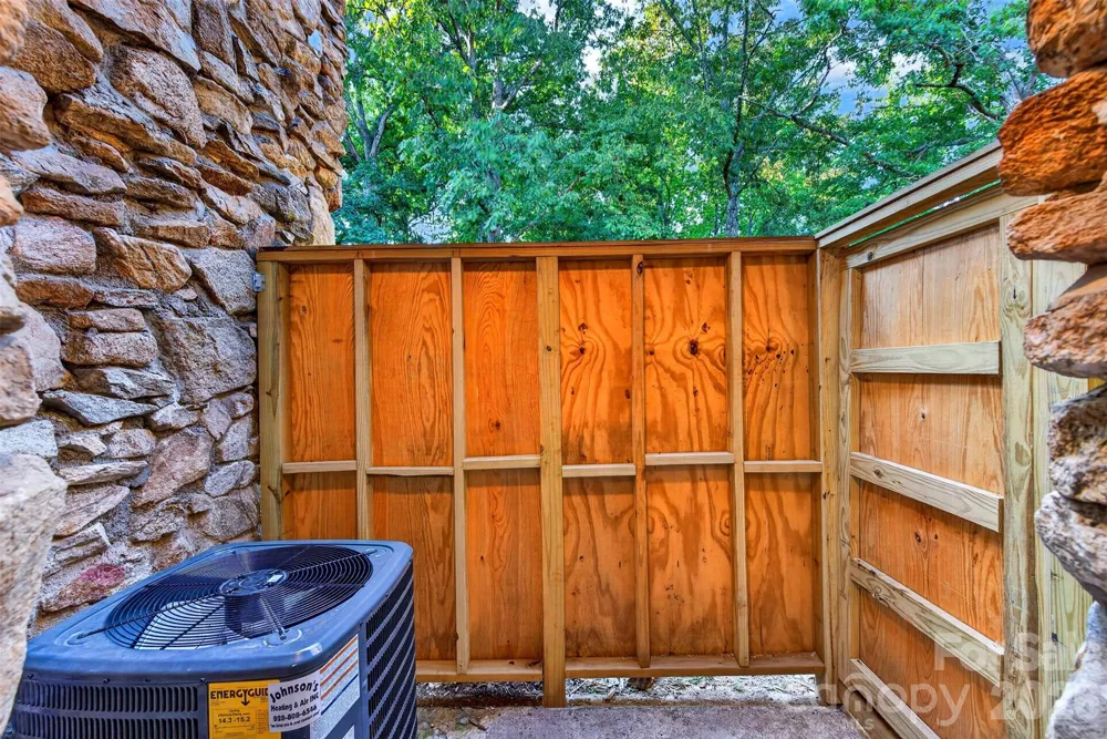 132 Colony Drive Arden, NC 28704