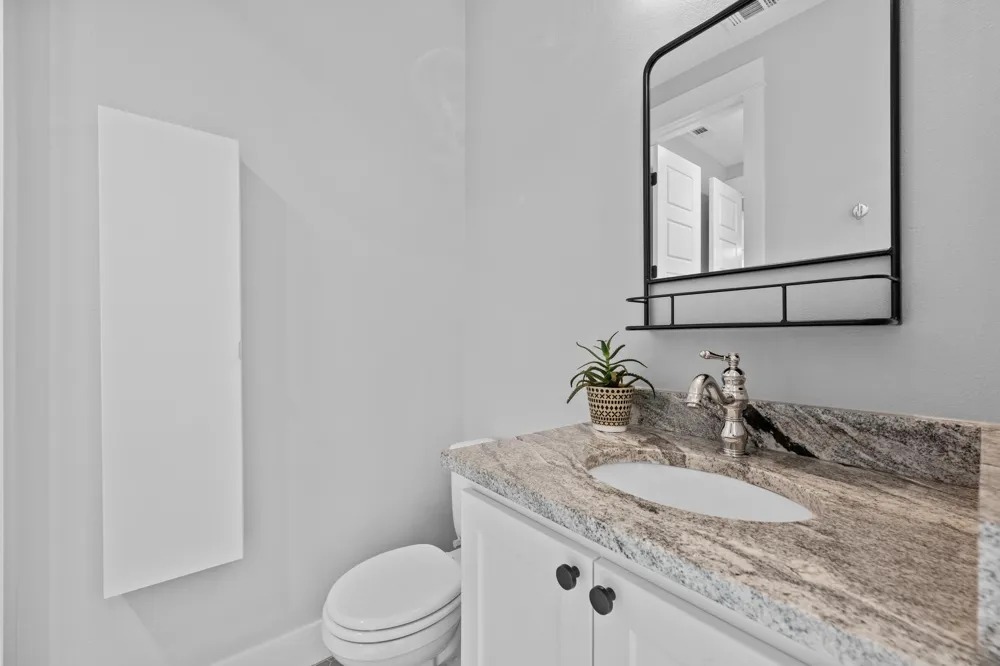 215 SANDY CREEK Cove Driftwood, TX 78619