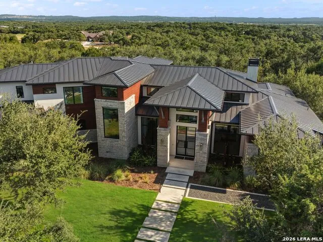 1028 Monteola Bulverde, TX 78163