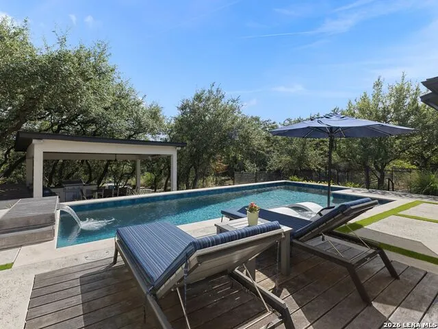 1028 Monteola Bulverde, TX 78163