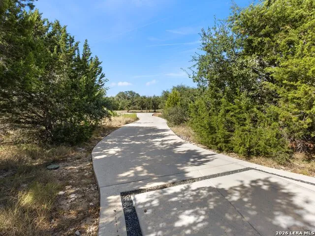 1028 Monteola Bulverde, TX 78163