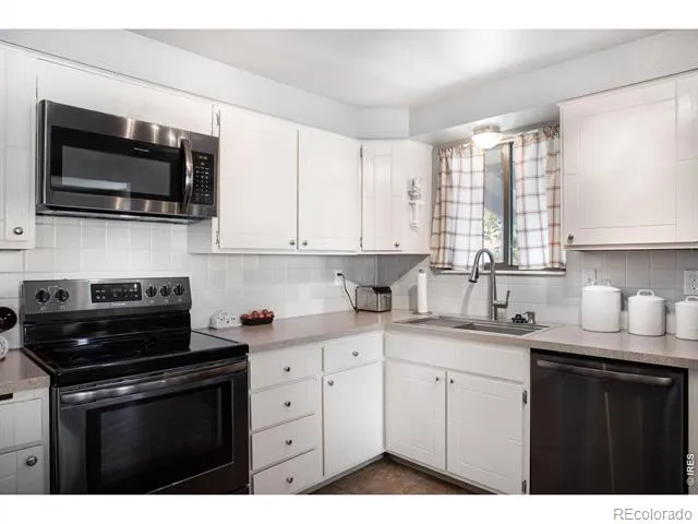 318 22nd Street SE Loveland, CO 80537