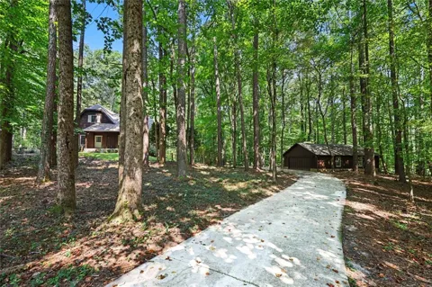 729 Lost Mountain Trail NW