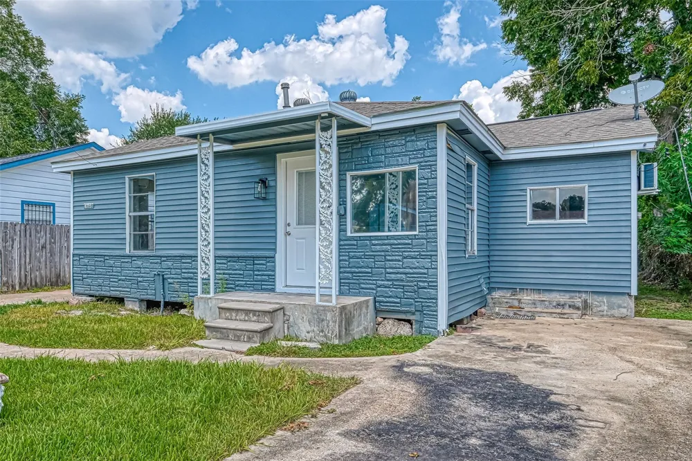 6715 Victoria Street Houston, TX 77020