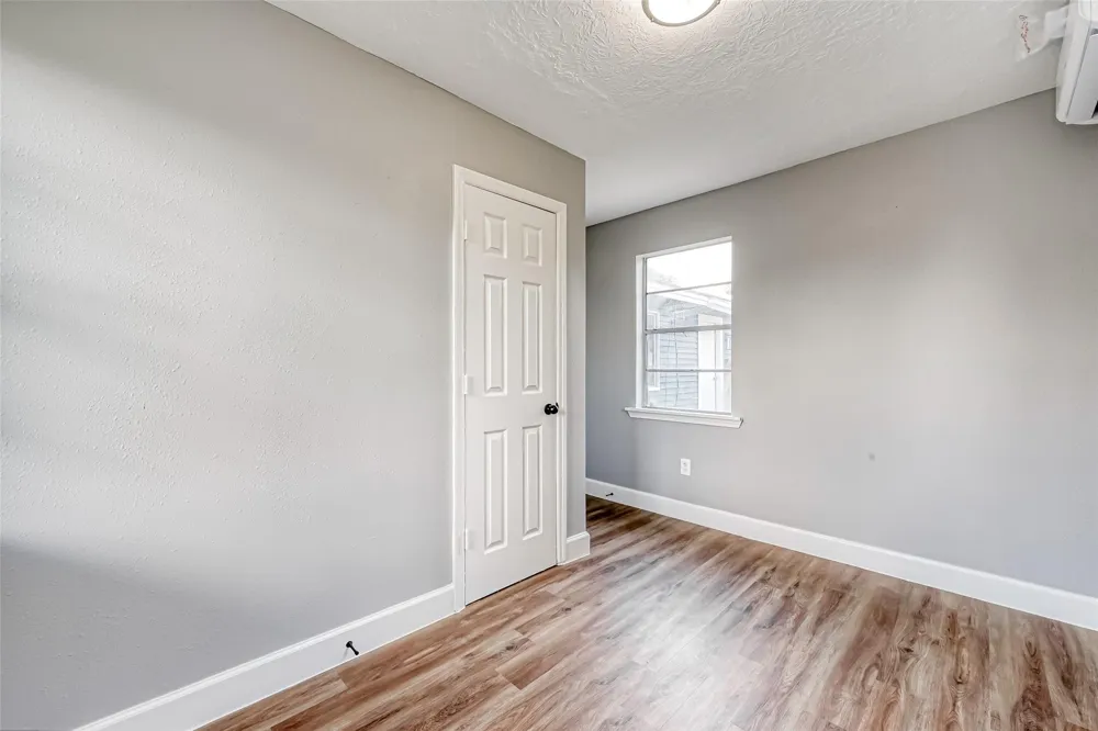 6715 Victoria Street Houston, TX 77020