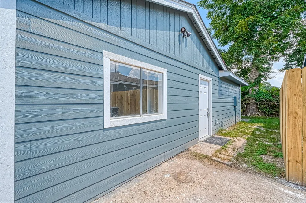 6715 Victoria Street Houston, TX 77020